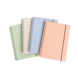 Caderno A5 Plástico.