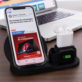 Estação de Carregamento 3 em 1.