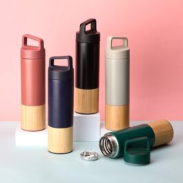 Garrafa Térmica Inox 550ml com Infusor.