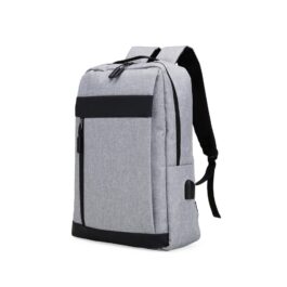 Mochila de Nylon USB 21L.
