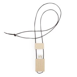 Pen Drive Cordão 4GB.