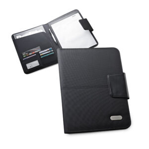 BOCAGE. Pasta A4 em c. sintético e 1680D com bloco de 40 páginas pautadas