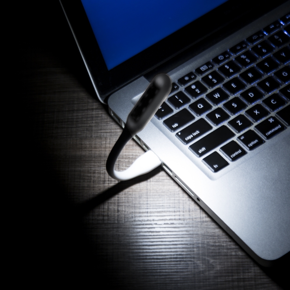 Luminária Emborrachado USB Flexível - Imagem 4