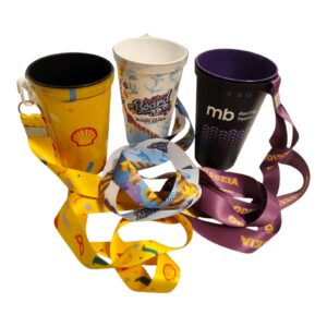 Copo Mold in Label com cordão e porta copo