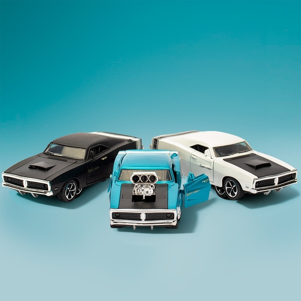 Carro Miniatura Fricção. - Imagem 2