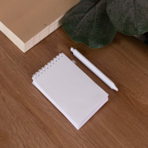 Mini Caderno A6 Capa em PP com caneta - Branco